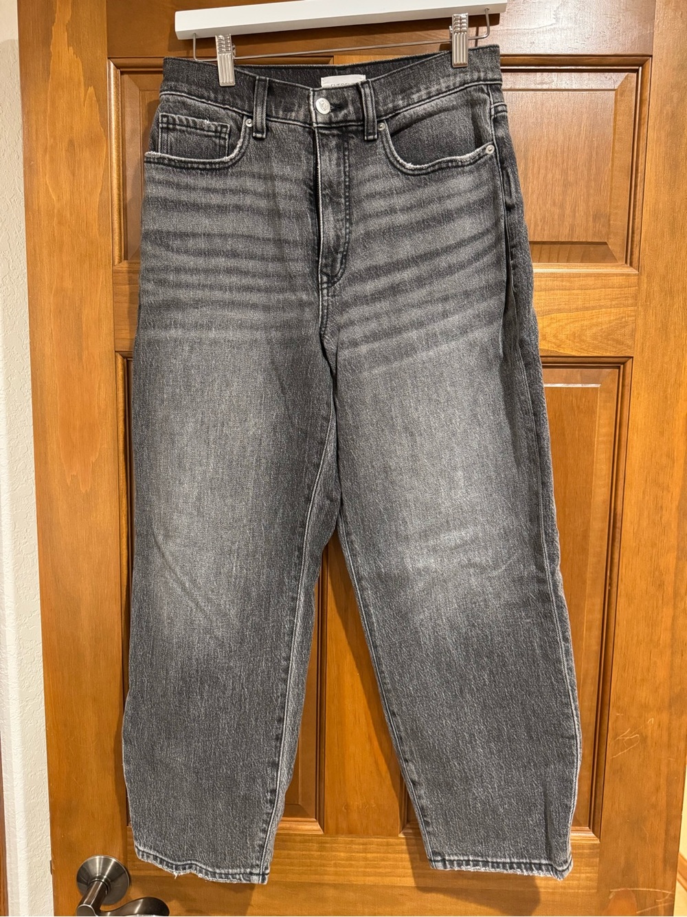 Evereve Barrel Leg Jeans